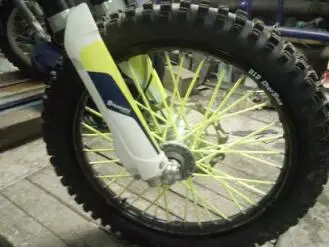 Universal Motociclete Dirt Bike Janta Vorbit Piei Acoperă Folie de Tuburi Decor Protector Kit PENTRU Yamaha Honda groapă de biciclete